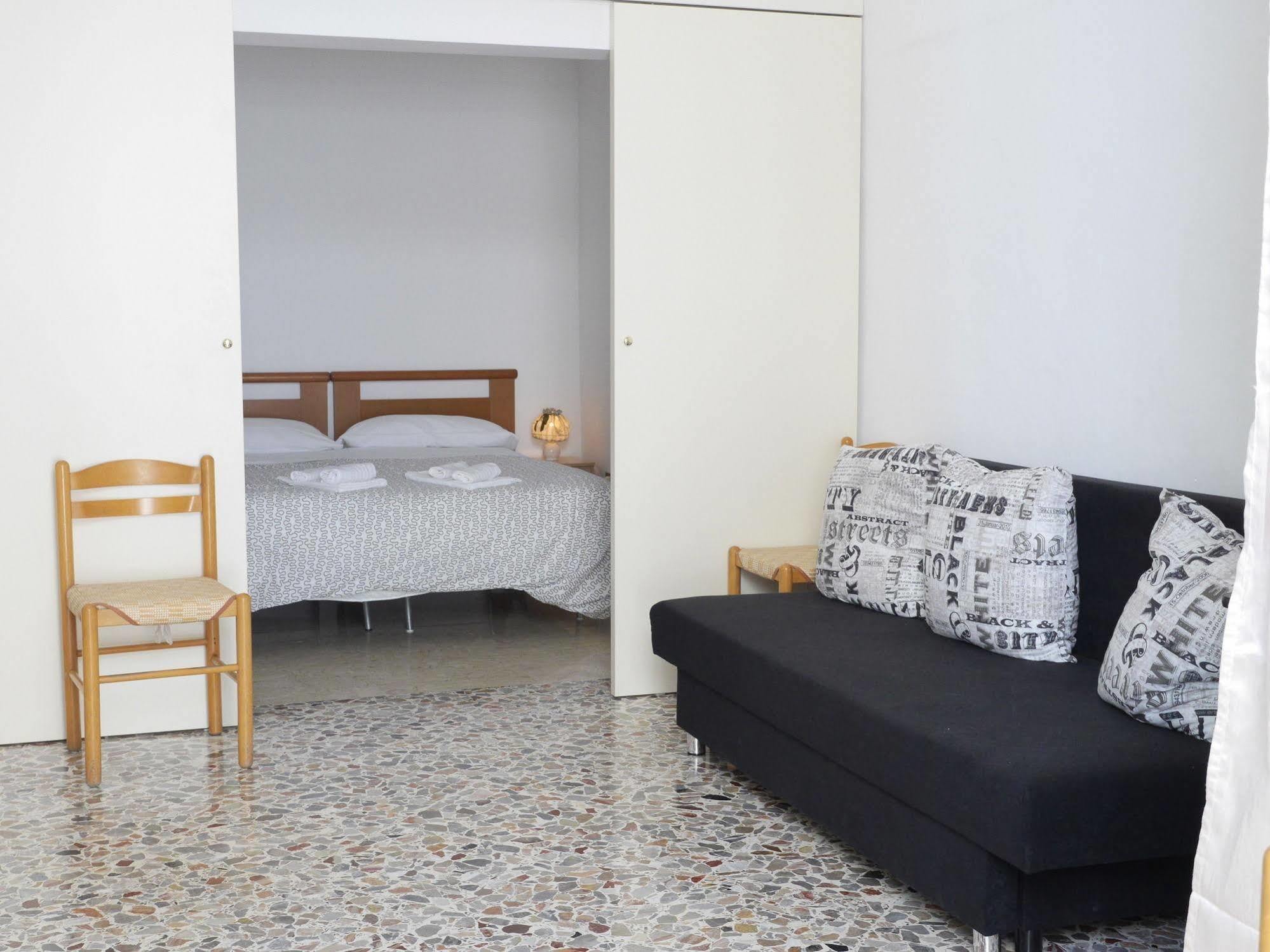 La Conchiglia Domus Apartment โปลีญาโนอามาเร ภายนอก รูปภาพ