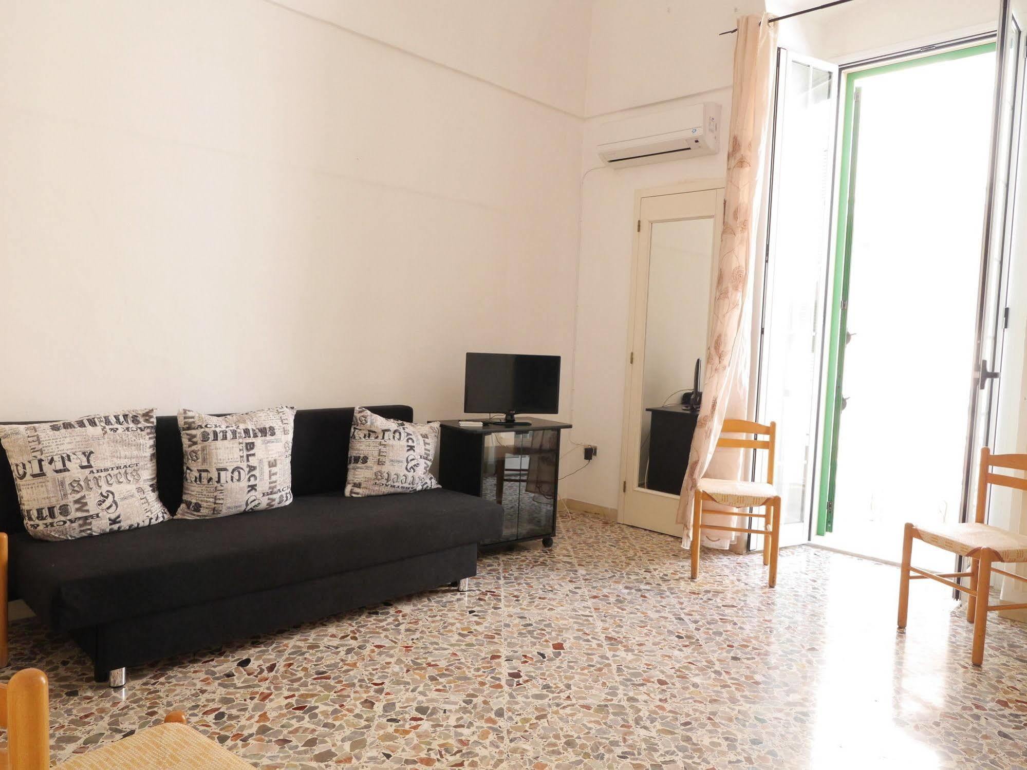 La Conchiglia Domus Apartment โปลีญาโนอามาเร ภายนอก รูปภาพ
